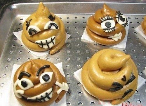 热卖到脱销的屎粑粑面包真是太逼真了